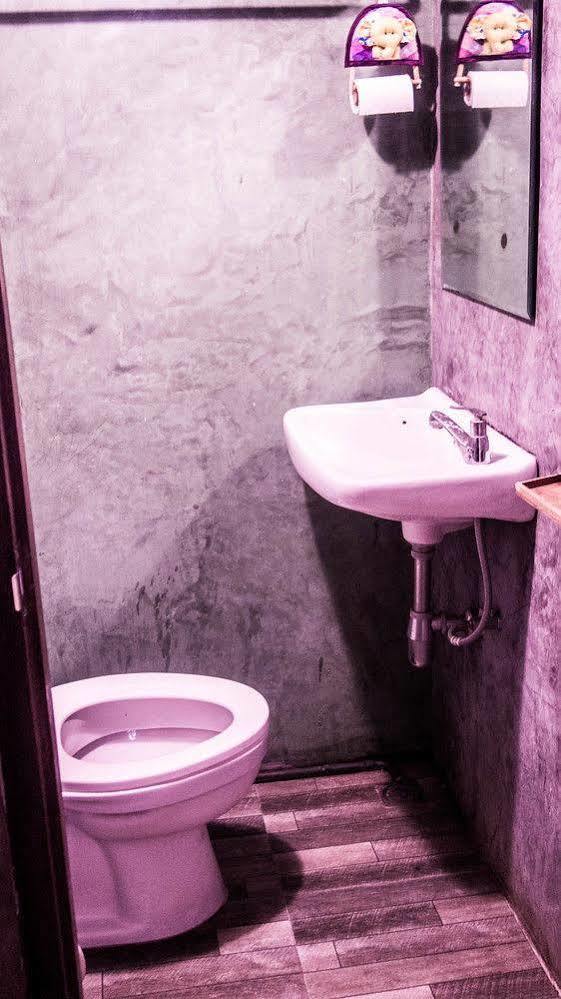 Lanna Hostel Chiang Mai Eksteriør bilde